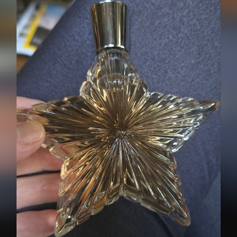 Avon Soft Musk Eau de Cologne in Sparkling Star Collectible Bottle Sz1.7floz - Picture 4 of 4